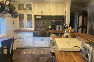 704 Dodge Ave, Evanston, IL 60202 - Photo 10