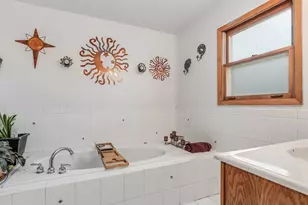 1858 Cecily Dr, Joliet, IL 60435 - Photo 14