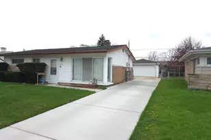 1490 Stanley Blvd, Calumet City, IL 60409 - Photo 2