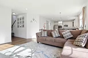 12404 S Blue Water Pkwy, Plainfield, IL 60585 - Photo 10