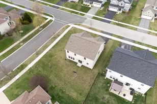 12404 S Blue Water Pkwy, Plainfield, IL 60585 - Photo 34