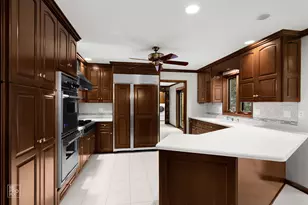 18461 Conlee Dr, Mokena, IL 60448 - Photo 8