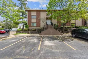 399 Wilmington Dr, Bartlett, IL 60103 - Photo 4