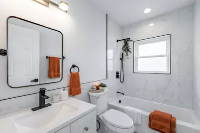 718 E 152nd Street, Phoenix, IL 60426 - Photo 6