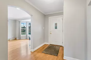 1907 Portsmouth Ave, Westchester, IL 60154 - Photo 8