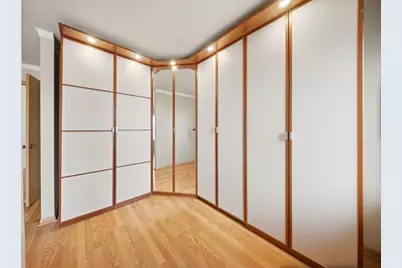 688 S Shannon Drive, Romeoville, IL 60446 - Photo 14