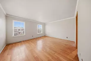 688 S Shannon Dr, Romeoville, IL 60446 - Photo 12