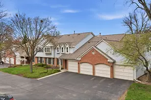 1606 Pennsbury Ct, Wheeling, IL 60090 - Photo 4