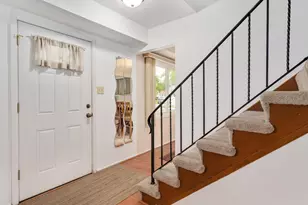 531 Redwood Rd, Bolingbrook, IL 60440 - Photo 4