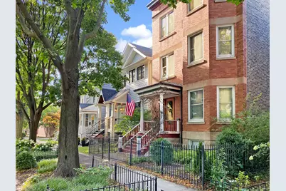 1934 W Grace Street #2, Chicago, IL 60613 - Photo 1