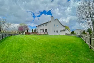 88 Hackney Ln, Lindenhurst, IL 60046 - Photo 50