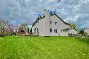 88 Hackney Ln, Lindenhurst, IL 60046 - Photo 52
