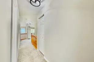 88 Hackney Ln, Lindenhurst, IL 60046 - Photo 34