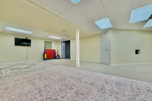88 Hackney Ln, Lindenhurst, IL 60046 - Photo 46