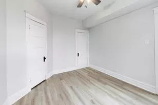 1646 W Byron St, Chicago, IL 60613 - Photo 18