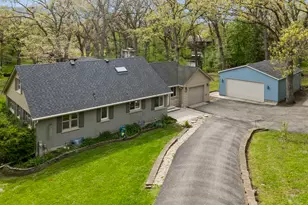 809 Ridgeland St, Fox River Grove, IL 60021 - Photo 6