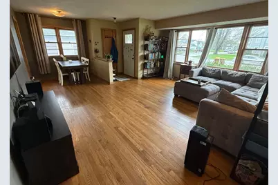 504 E Calhoun Street, Woodstock, IL 60098 - Photo 6
