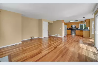 1201 Mayfair Drive, Carpentersville, IL 60110 - Photo 14