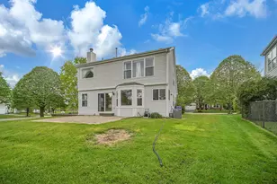 1201 Mayfair Dr, Carpentersville, IL 60110 - Photo 30