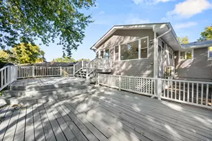 341 N View St, Hinckley, IL 60520 - Photo 32