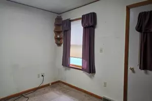 1741 Linn St, Hamilton, IL 62341 - Photo 16