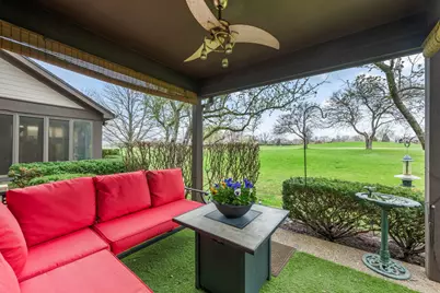 1760 Pebble Beach Drive, Hoffman Estates, IL 60169 - Photo 22