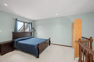 1760 Pebble Beach Dr, Hoffman Estates, IL 60169 - Photo 16