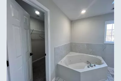 513 Trestle Court, Grayslake, IL 60030 - Photo 24