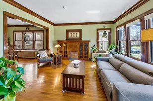 4917 N Kilbourn Ave, Chicago, IL 60630 - Photo 2