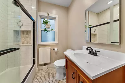 4917 N Kilbourn Avenue, Chicago, IL 60630 - Photo 12