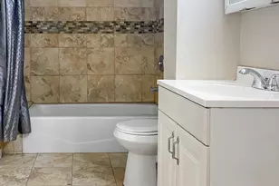702 S May St, Chicago, IL 60607 - Photo 6