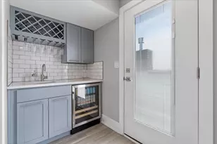 2438 N Western Ave, Chicago, IL 60647 - Photo 18