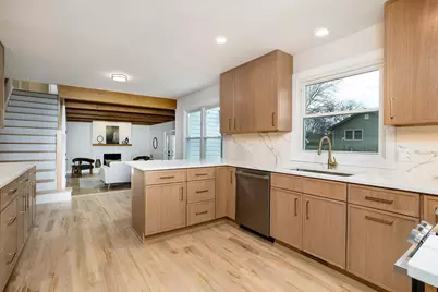 530 Cumberland Trail, Elgin, IL 60123 - Photo 14