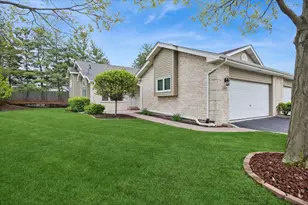 16101 Lake Villa Ave, Tinley Park, IL 60477 - Photo 2