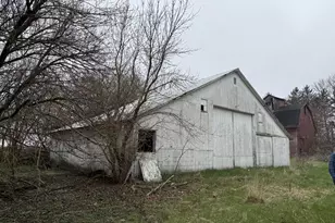 656 N 6th Rd, Rutland, IL 61358 - Photo 6