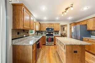 4108 Schillinger Dr, Naperville, IL 60564 - Photo 8