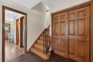 206 S See-Gwun Ave, Mount Prospect, IL 60056 - Photo 18
