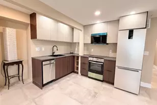 2140 W Monroe St, Chicago, IL 60612 - Photo 4