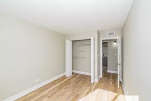 [Address not provided], Northbrook, IL 60062 - Photo 18