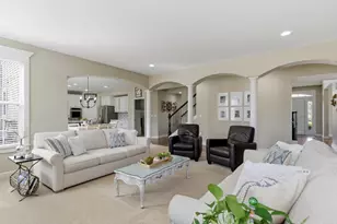 2807 Forest Creek Ln, Naperville, IL 60565 - Photo 12
