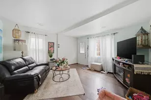5122 W Bloomingdale Ave, Chicago, IL 60639 - Photo 10