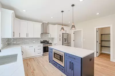 7948 W 74th Avenue, Bridgeview, IL 60455 - Photo 16