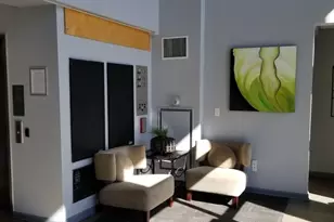 1122 W Catalpa Ave, Chicago, IL 60640 - Photo 8