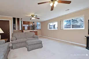 1123 Juniper Pkwy, Libertyville, IL 60048 - Photo 10