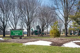 1123 Juniper Pkwy, Libertyville, IL 60048 - Photo 36