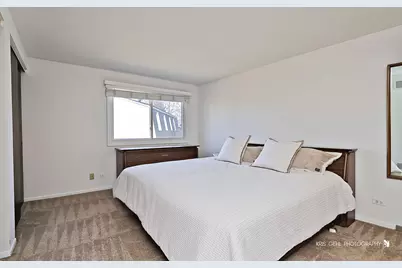 1123 Juniper Parkway, Libertyville, IL 60048 - Photo 12