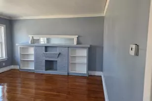 1853 E 79th St, Chicago, IL 60649 - Photo 2