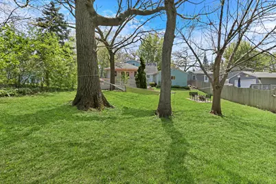 17976 W Big Oaks Road, Grayslake, IL 60030 - Photo 36