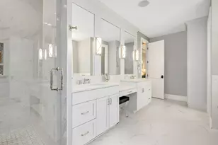 1303 N Cross St, Wheaton, IL 60187 - Photo 22