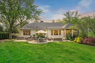 1303 N Cross St, Wheaton, IL 60187 - Photo 40